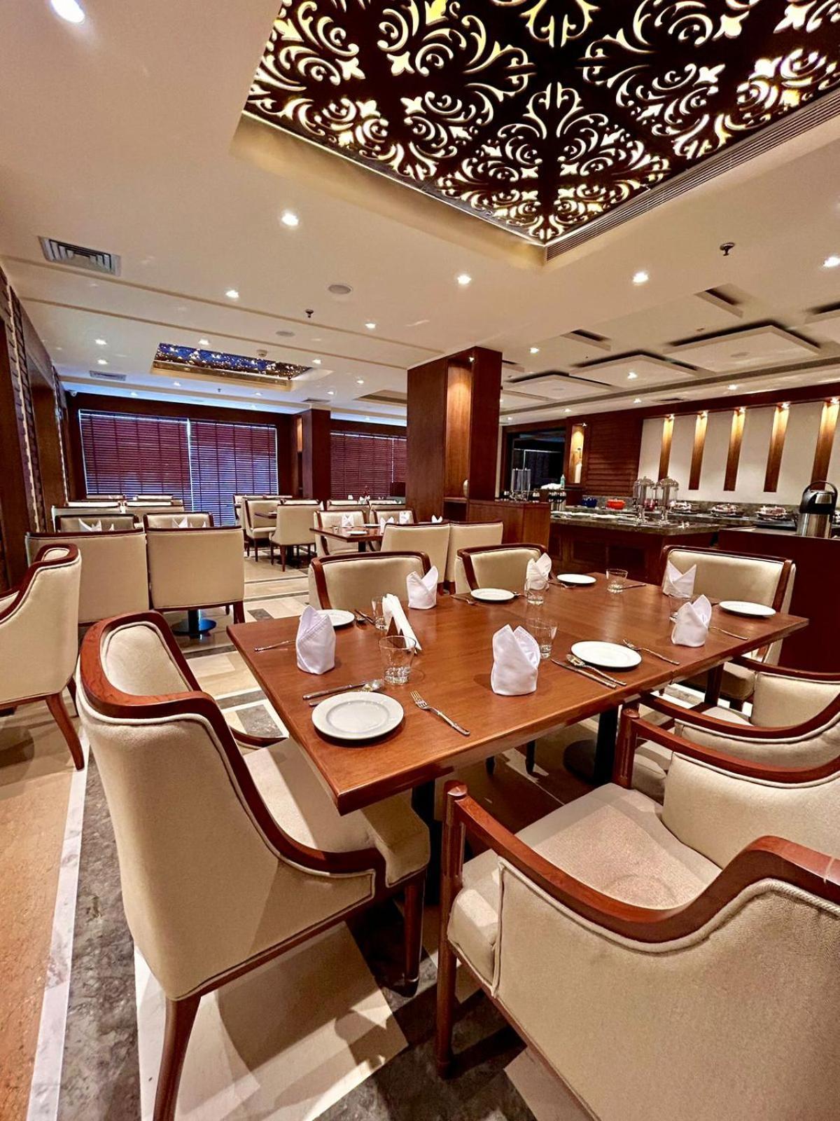 Best Western Plus Amritsar Buitenkant foto