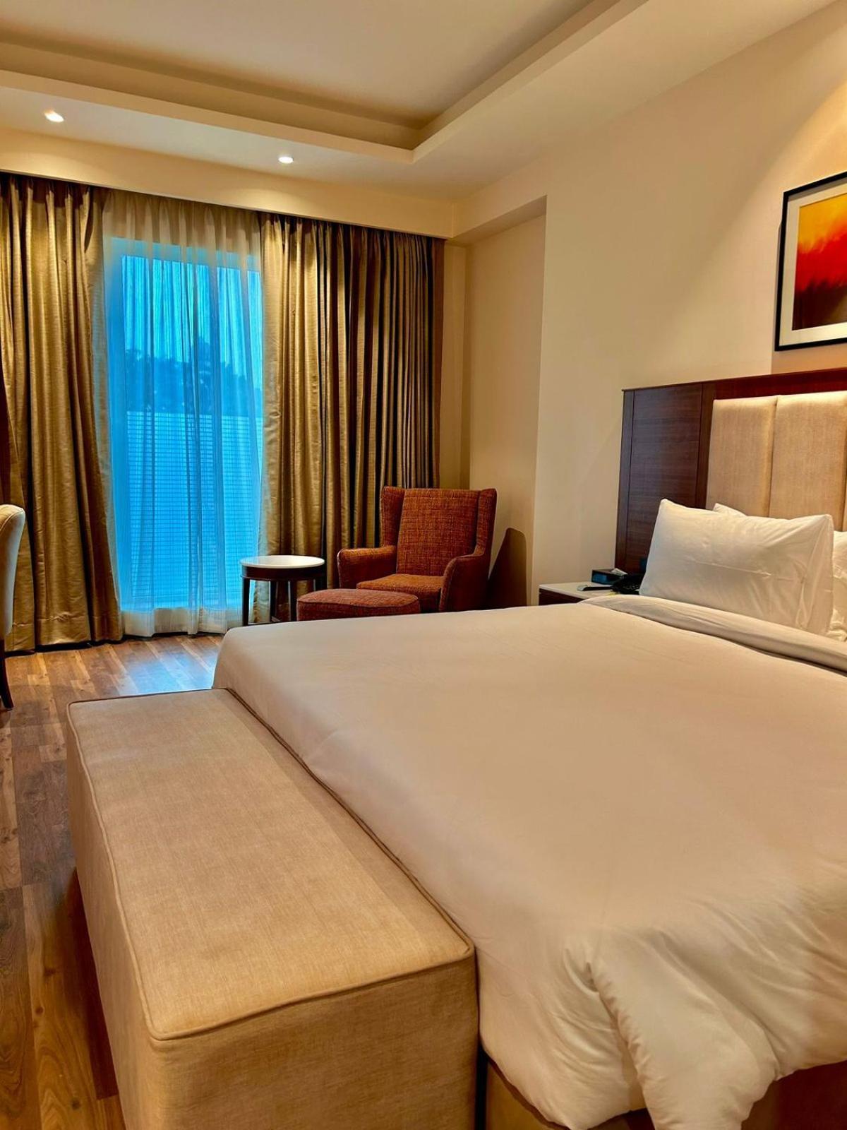 Best Western Plus Amritsar Buitenkant foto