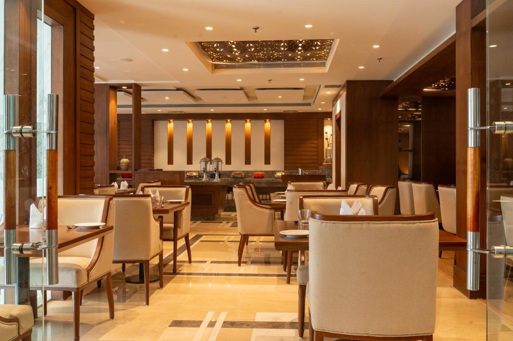 Best Western Plus Amritsar Buitenkant foto